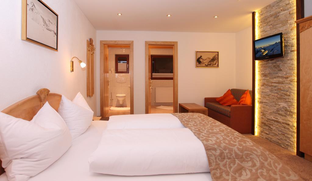 Hotel Garni Mirabell Ischgl Exterior foto