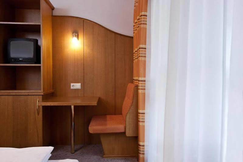 Hotel Garni Mirabell Ischgl Exterior foto
